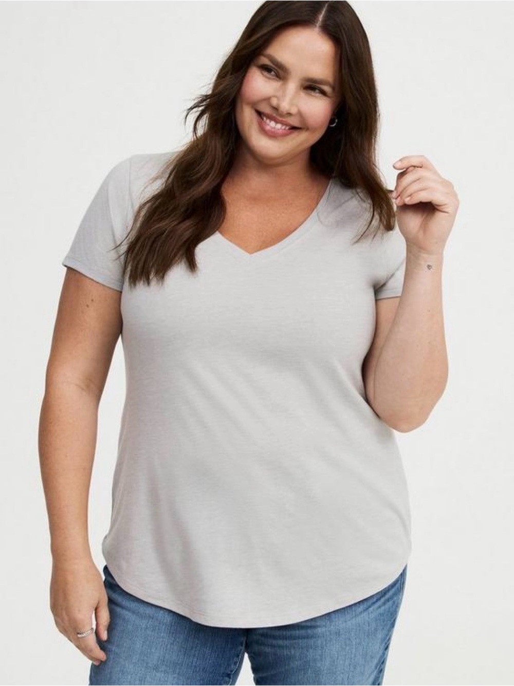 torrid Light Gray V-Neck Short Sleeve Tee